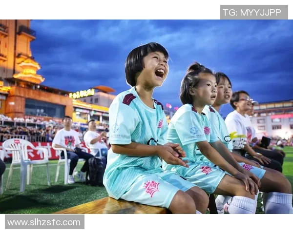 孩子心中的足球梦想与明星的追逐之路