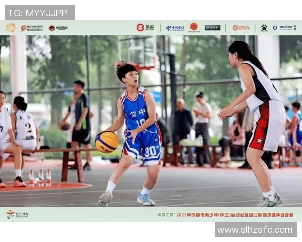 成都篮球队灵活性变革引发热议助力球队崛起与发展