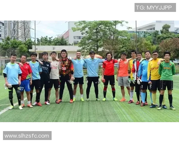 深圳足球队的崛起与发展探索:激情与力量的完美结合 深圳足球队的崛起与发展探索:激情与力量的完美结合